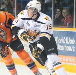 CAP_adamluke_1_09101