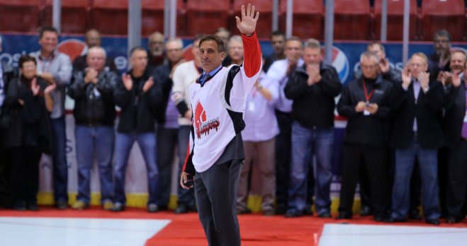 Oct5-Chelios21204
